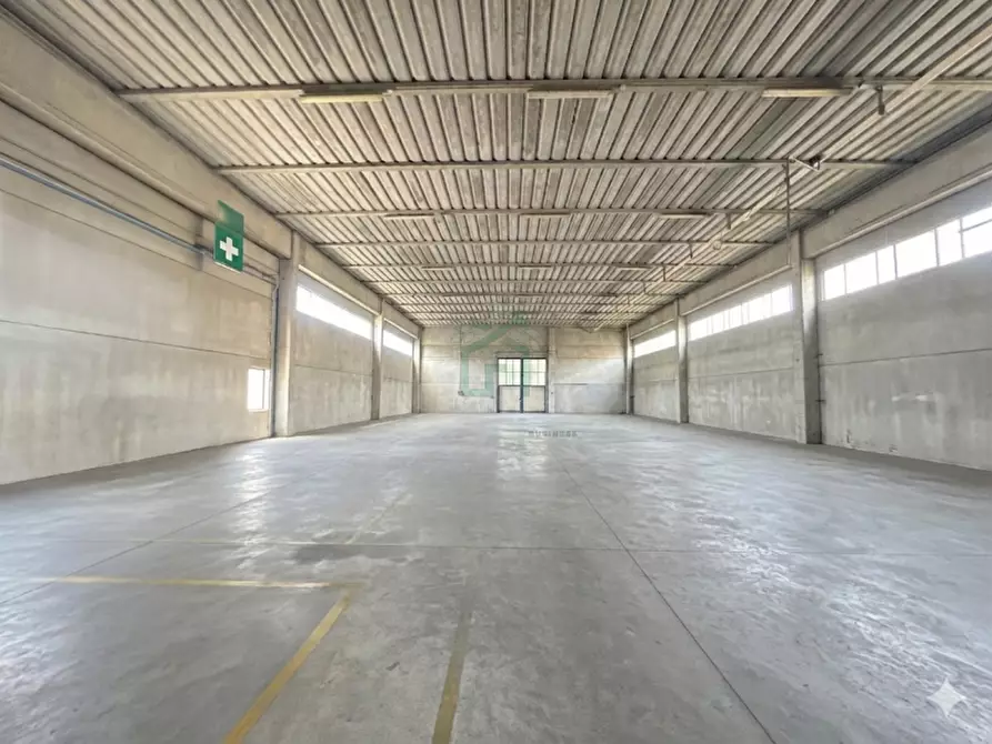 Immagine 7 di Capannone industriale in affitto  in Via Niccolò Copèrnico a Lavagno