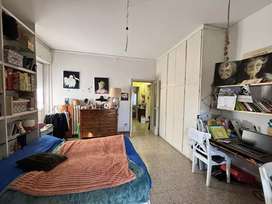 Immagine 12 di Appartamento in vendita  in Via Silvio Pellico, 24 a Verona