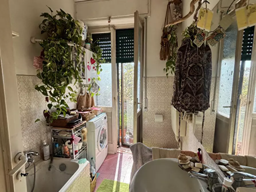 Immagine 18 di Appartamento in vendita  in Via Silvio Pellico, 24 a Verona