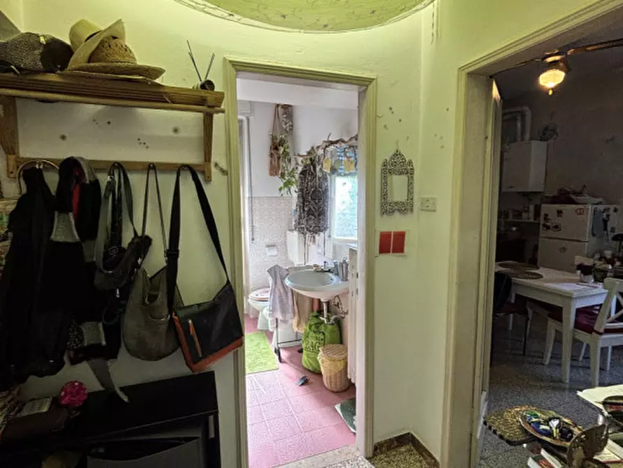 Immagine 23 di Appartamento in vendita  in Via Silvio Pellico, 24 a Verona