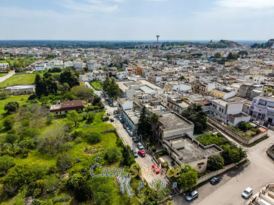 Immagine 7 di Villa in vendita  in Via Ada Negri a Oria