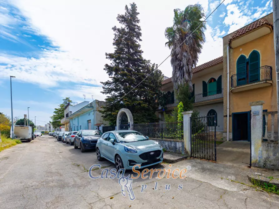 Immagine 11 di Villa in vendita  in Via Ada Negri a Oria
