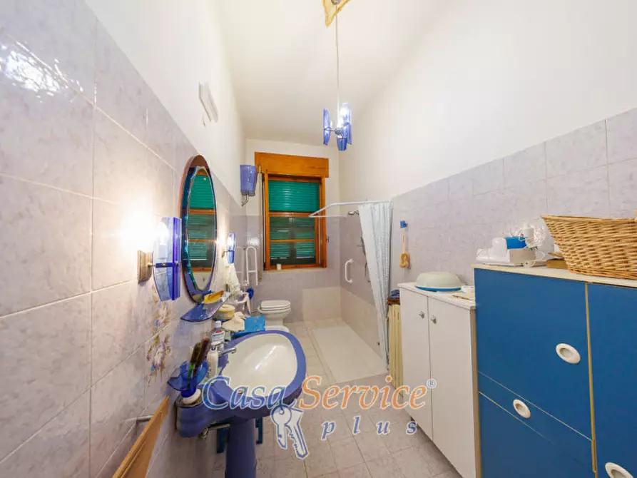 Immagine 34 di Villa in vendita  in Via Ada Negri a Oria