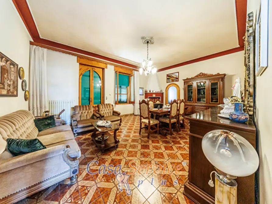 Immagine 37 di Villa in vendita  in Via Ada Negri a Oria