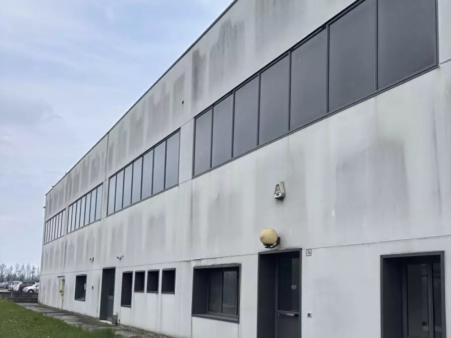 Immagine 10 di Capannone industriale in vendita  in Via Brigata Marche a Istrana