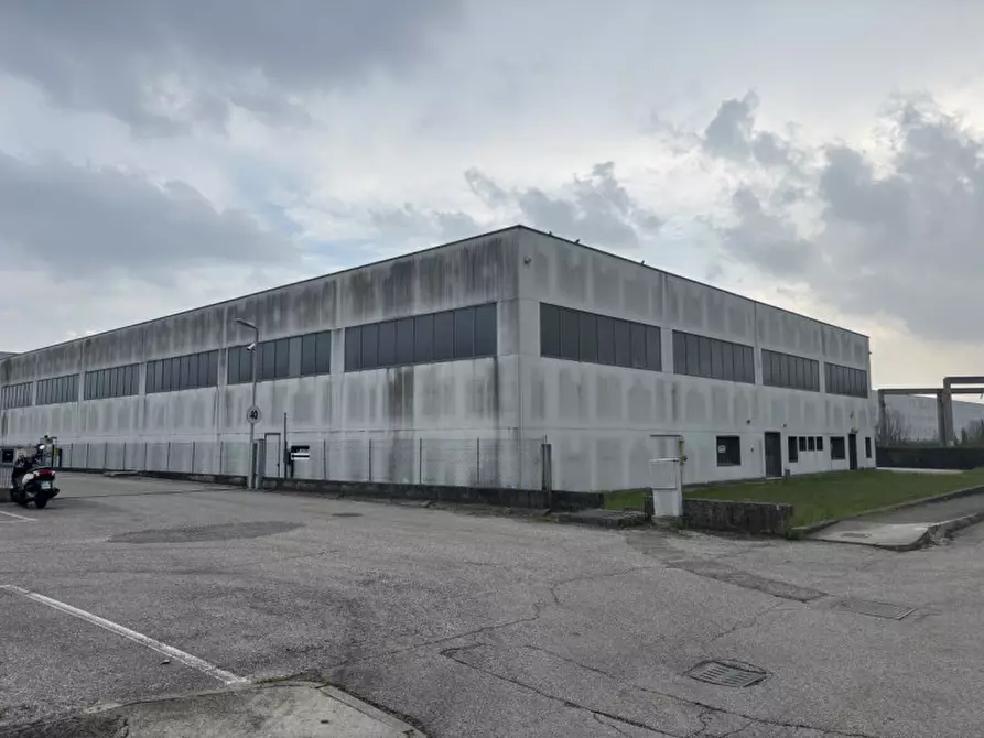 Immagine 10 di Capannone industriale in vendita  in Via Brigata Marche a Istrana