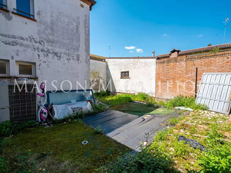 Immagine 17 di Palazzo in vendita  in via Edgardo Fogli 10 a Comacchio