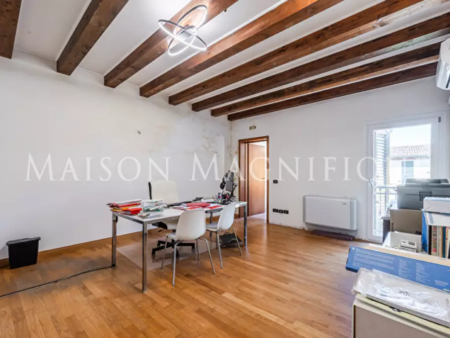 Immagine 20 di Palazzo in vendita  in via Edgardo Fogli 10 a Comacchio