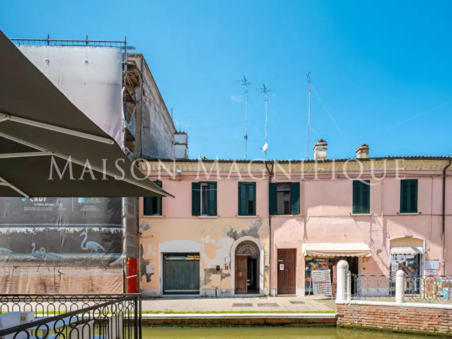 Immagine 47 di Palazzo in vendita  in via Edgardo Fogli 10 a Comacchio