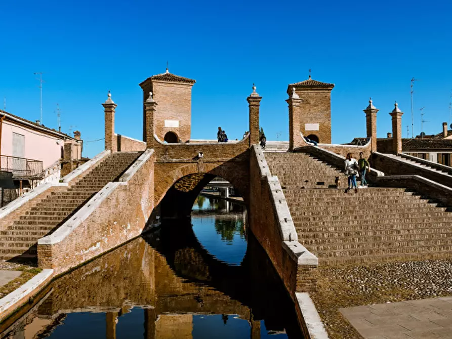Immagine 51 di Palazzo in vendita  in via Edgardo Fogli 10 a Comacchio