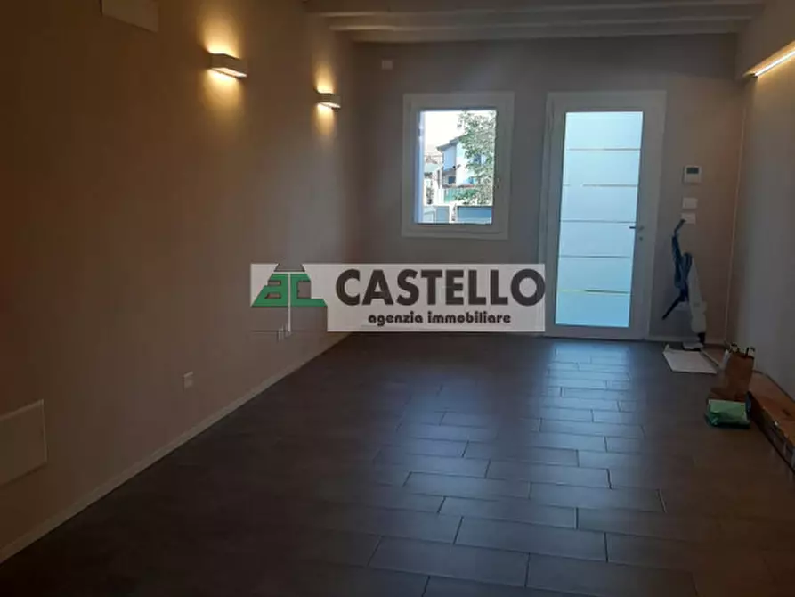 Immagine 25 di Casa trifamiliare in vendita  in Piazza 4 Novembre 6 a Mestrino