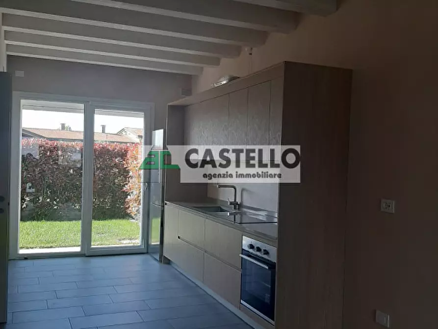 Immagine 39 di Casa trifamiliare in vendita  in Piazza 4 Novembre 6 a Mestrino