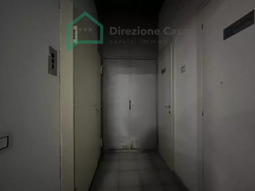 Immagine 9 di Ufficio in affitto  in VIA NUOVA POGGIOREALE a Napoli
