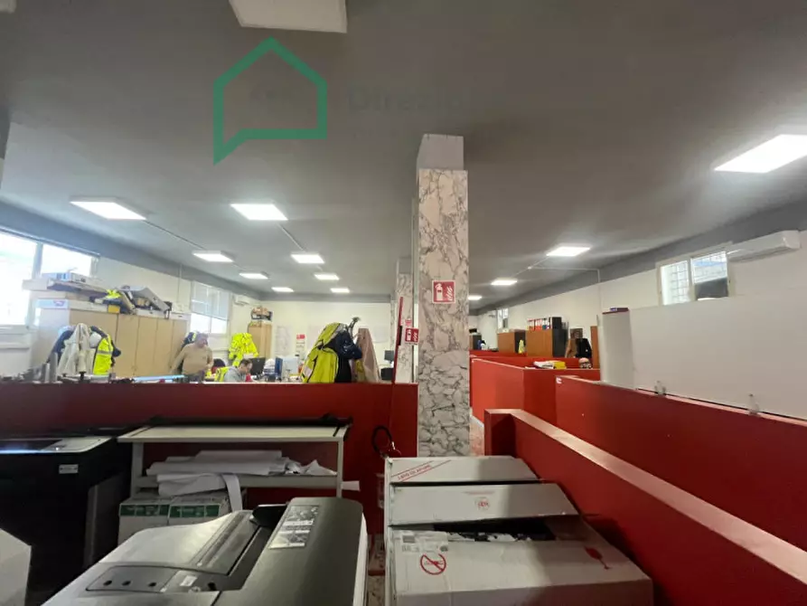 Immagine 13 di Ufficio in affitto  in VIA NUOVA POGGIOREALE a Napoli