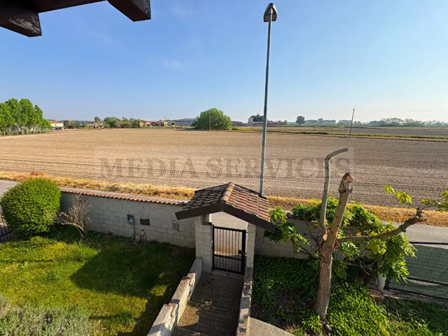 Immagine 30 di Villa in vendita  in via Roma n° 35 a Tromello