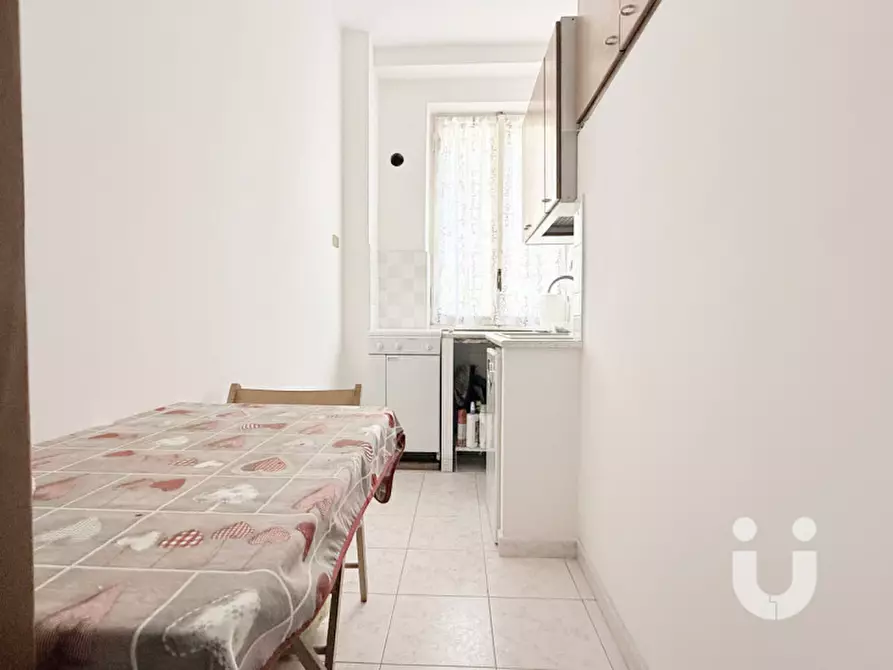Immagine 6 di Appartamento in vendita  in Viale Paolo Orlando a Roma