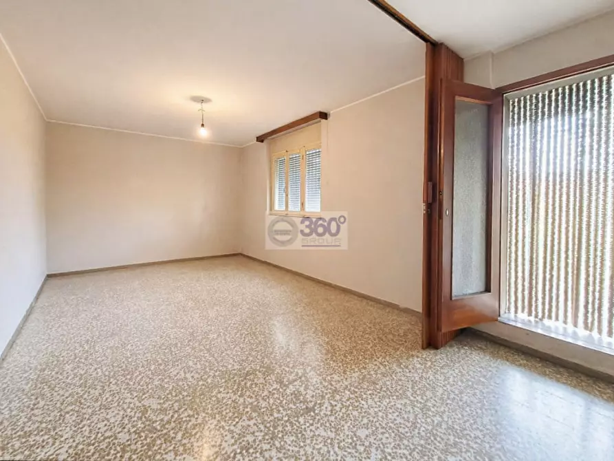 Immagine 12 di Villa in vendita  in Vial Europa a Passirano