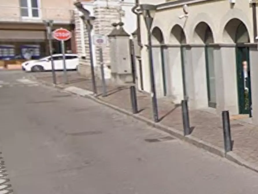 Immagine 1 di Negozio in vendita  in via 20 settembre 5 a Rovato