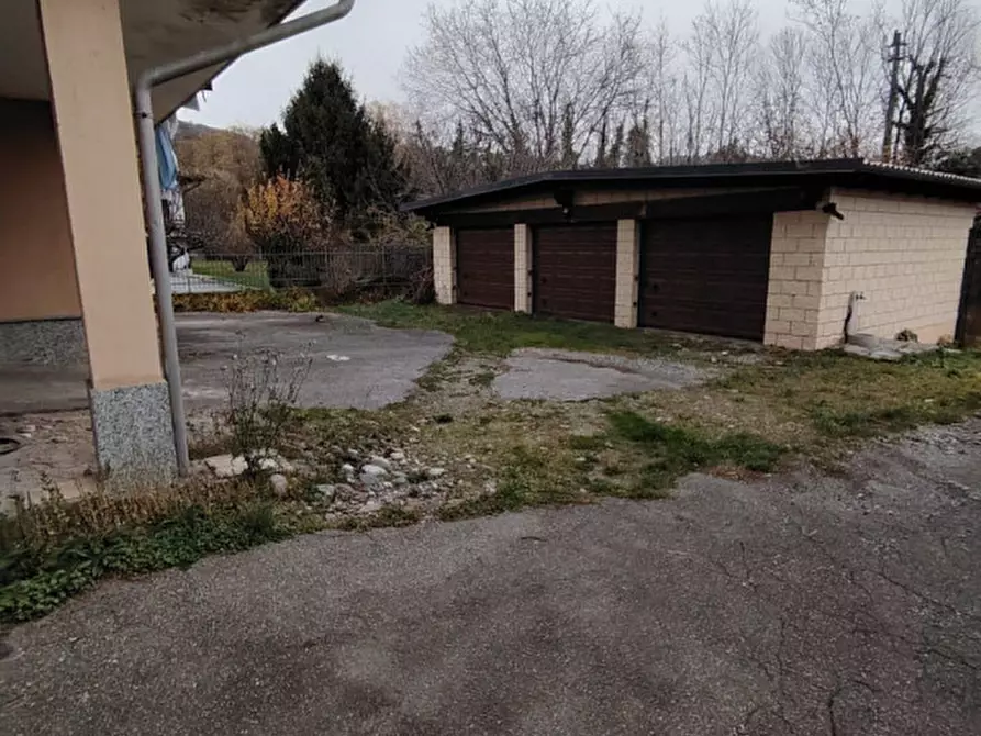 Immagine 2 di Casa bifamiliare in vendita  in Corso G. Matteotti, 325 a Serravalle Sesia