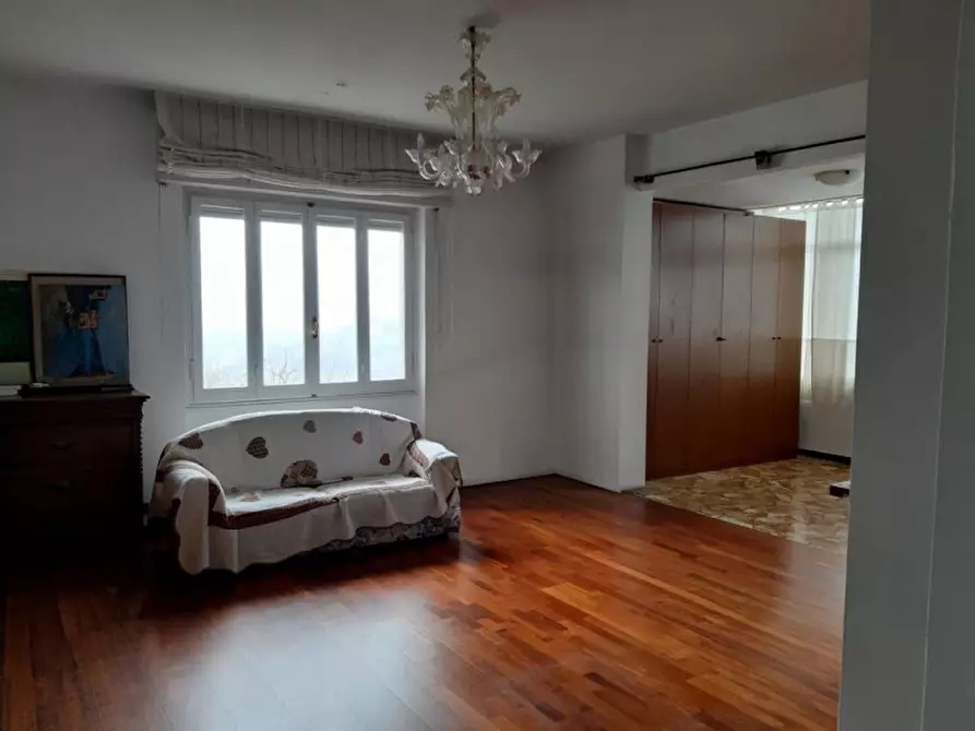 Immagine 1 di Appartamento in vendita  in Via Crosio a Cremolino