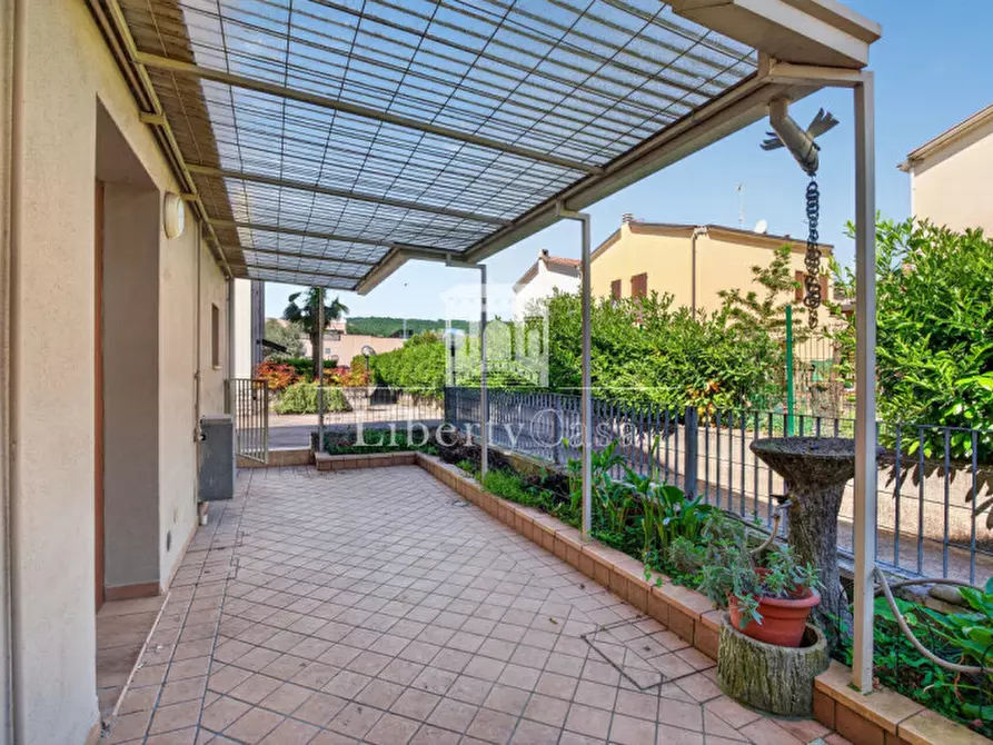 Immagine 8 di Casa bifamiliare in vendita  in Via Camillo Golgi a Salò