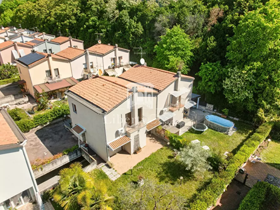 Immagine 16 di Casa bifamiliare in vendita  in Via Camillo Golgi a Salò