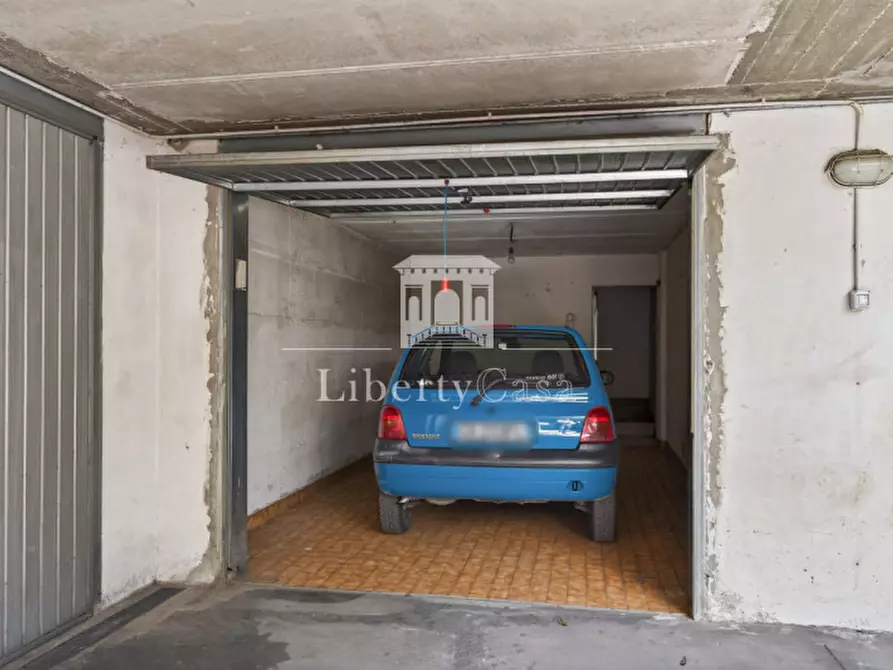 Immagine 17 di Casa bifamiliare in vendita  in Via Camillo Golgi a Salò