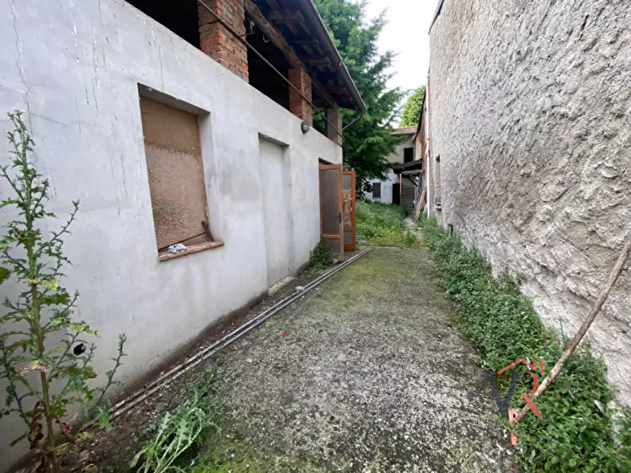 Immagine 6 di Rustico / casale in vendita  in Via Molino a Verolanuova