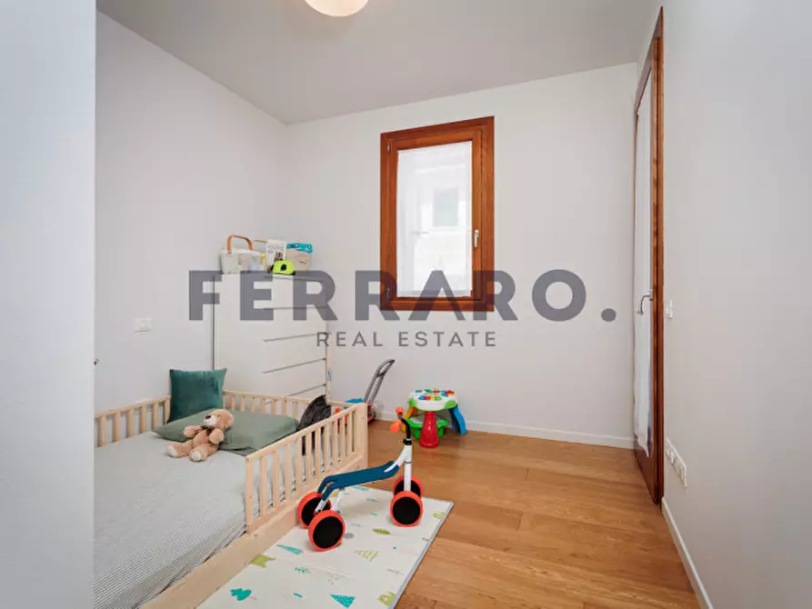 Immagine 15 di Appartamento in vendita  in Via Nascimben a Treviso