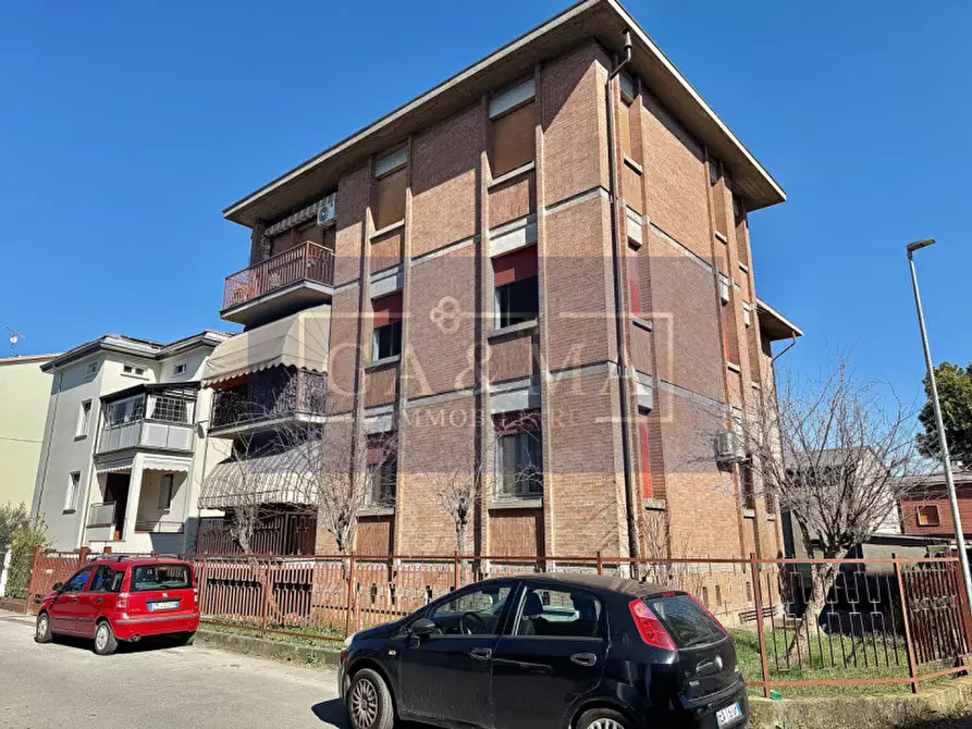 Immagine 1 di Appartamento in vendita  in Via Carlo Pisacane 7 a Fidenza
