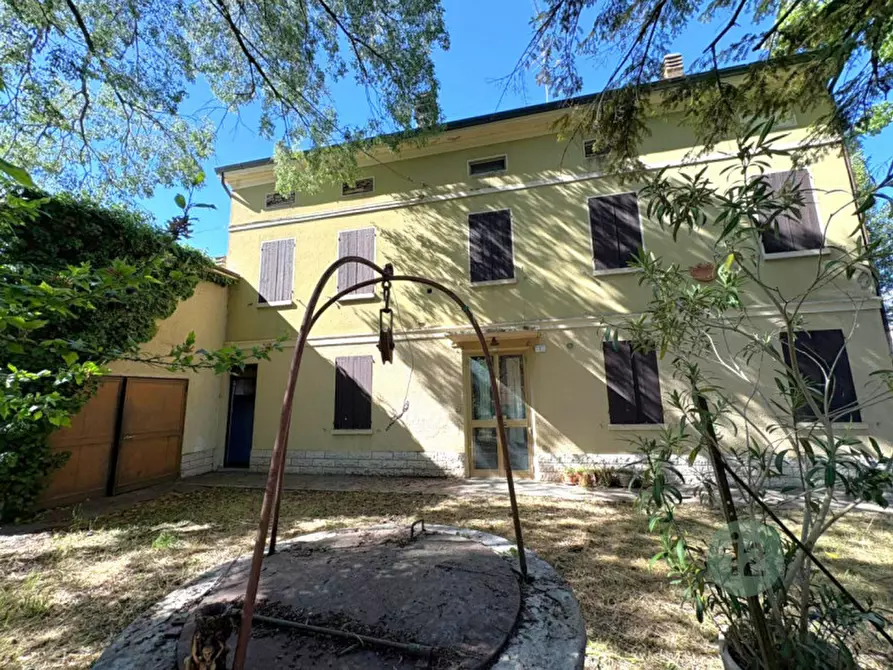 Immagine 2 di Casa bifamiliare in vendita  in Via Roma 232 a Medolla