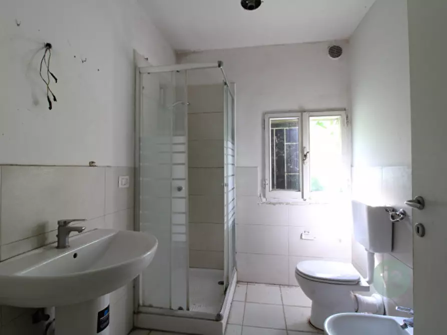Immagine 14 di Casa bifamiliare in vendita  in Via Roma 232 a Medolla