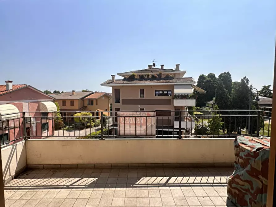 Immagine 19 di Appartamento in vendita  in Piazza Redentore 98 a Dueville
