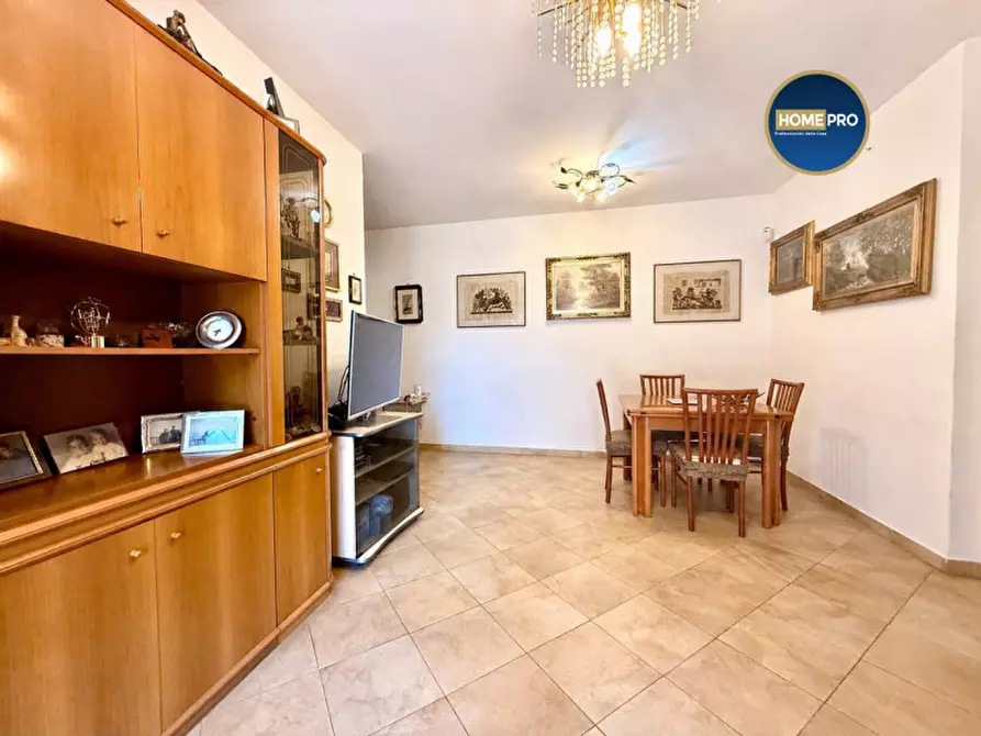 Immagine 2 di Appartamento in vendita  in Via Giuseppe De Piro a Roma