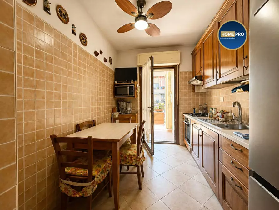Immagine 3 di Appartamento in vendita  in Via Giuseppe De Piro a Roma