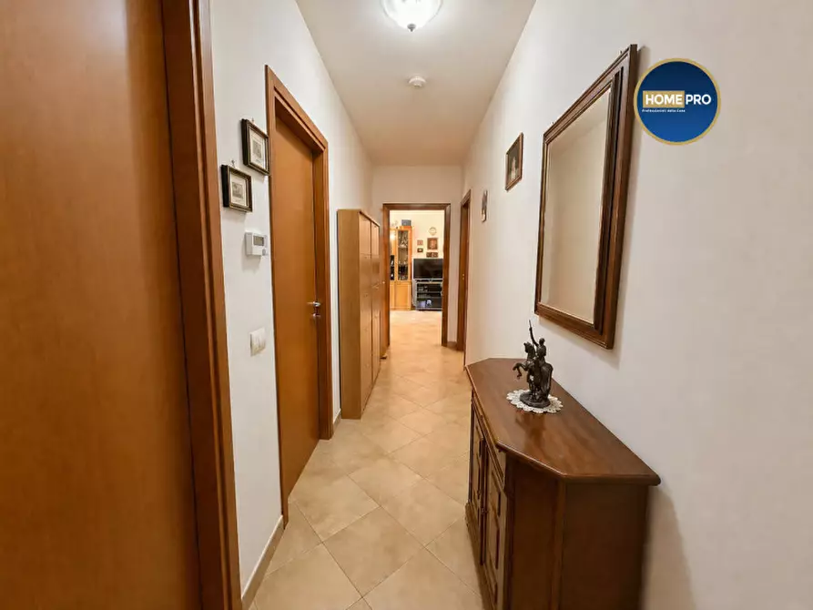 Immagine 9 di Appartamento in vendita  in Via Giuseppe De Piro a Roma