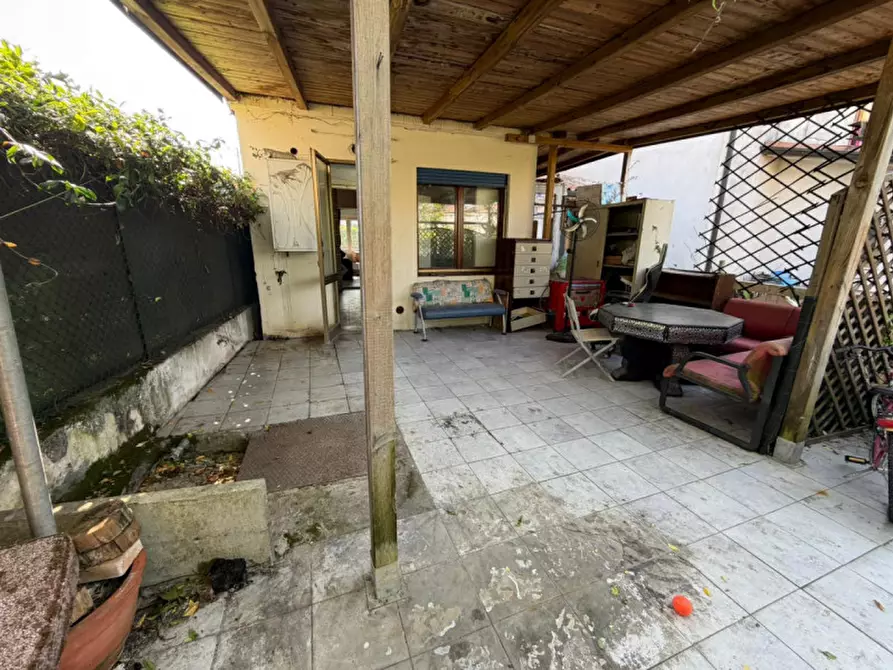 Immagine 3 di Casa indipendente in vendita  in Strada del Pasubio a Vicenza