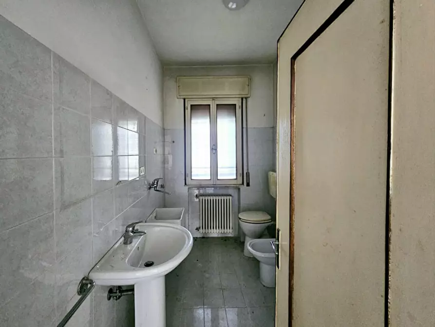 Immagine 11 di Casa bifamiliare in vendita  in VIA PLINIO a Este
