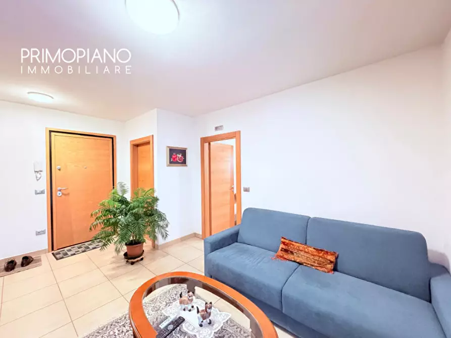 Immagine 2 di Appartamento in vendita  in Via Emanuele Lanzerotti a Romeno