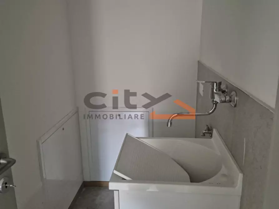 Immagine 11 di Appartamento in affitto  in Via Orazio Marinali a Bassano Del Grappa