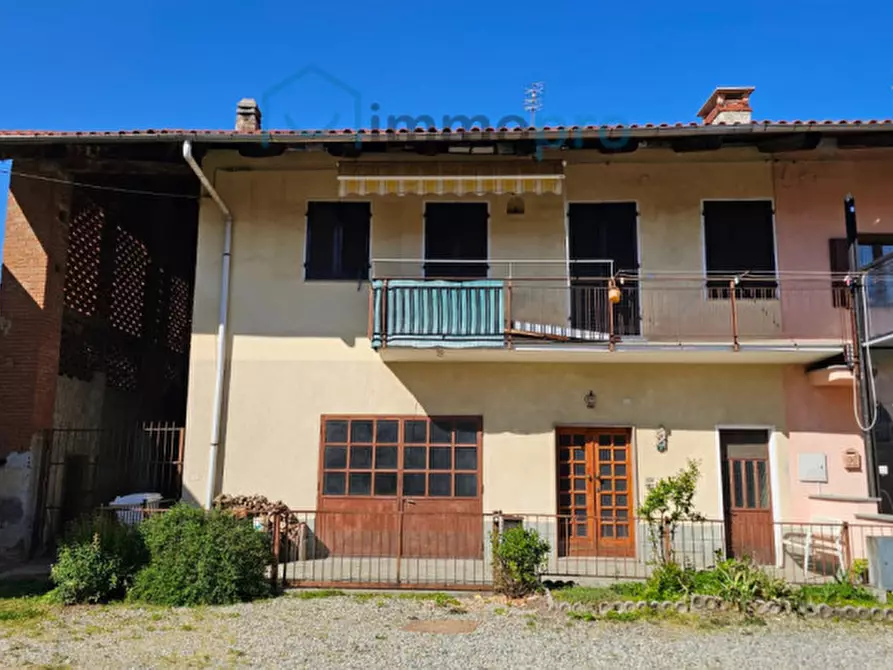 Immagine 3 di Casa indipendente in vendita  in Via M. D'Azeglio,3 a Busano