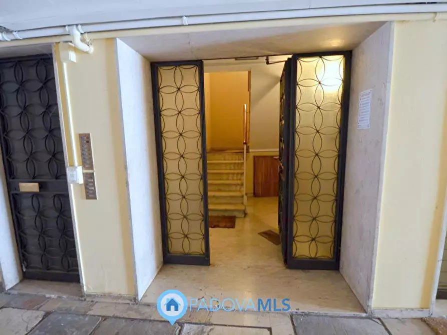 Immagine 24 di Appartamento in vendita  in Via Giambattista Belzoni a Padova