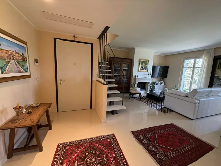Immagine 4 di Appartamento in vendita  in Via Peschiera a Lazise