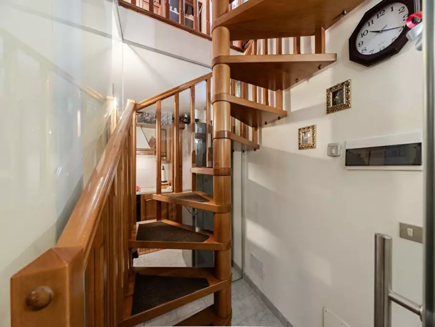 Immagine 19 di Villa in vendita  in Via del Respiro 5 a Monza