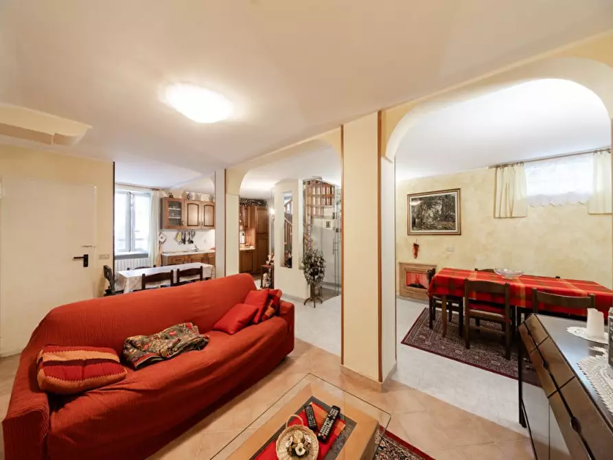 Immagine 22 di Villa in vendita  in Via del Respiro 5 a Monza