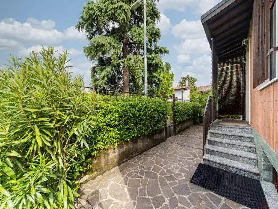 Immagine 31 di Villa in vendita  in Via del Respiro 5 a Monza