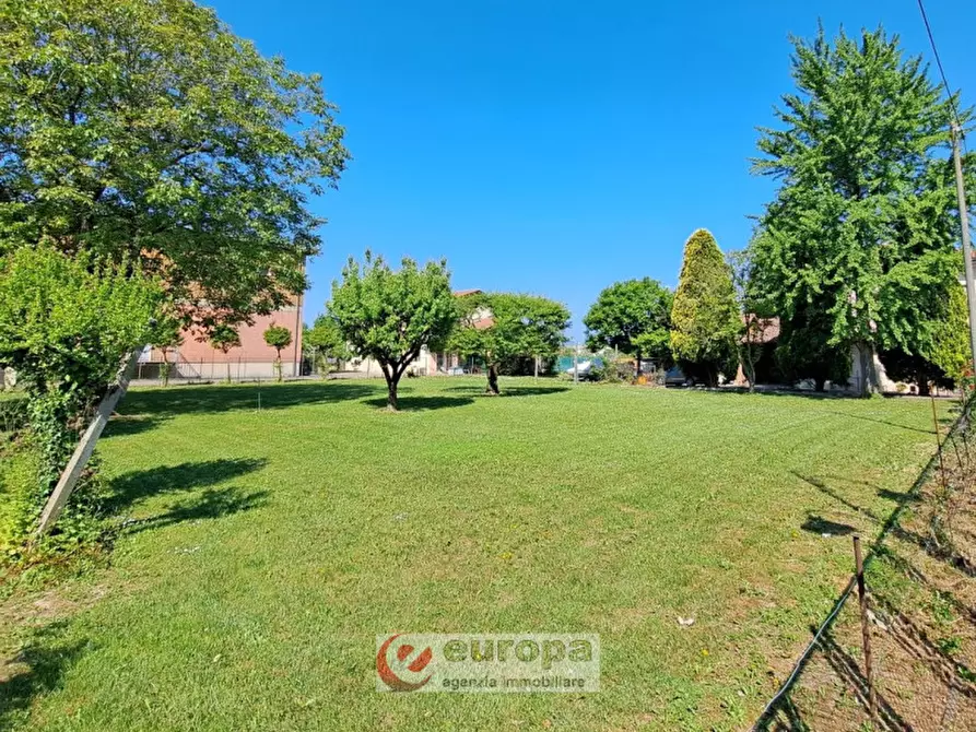 Immagine 1 di Terreno in vendita  in Via Alture a Torri Di Quartesolo