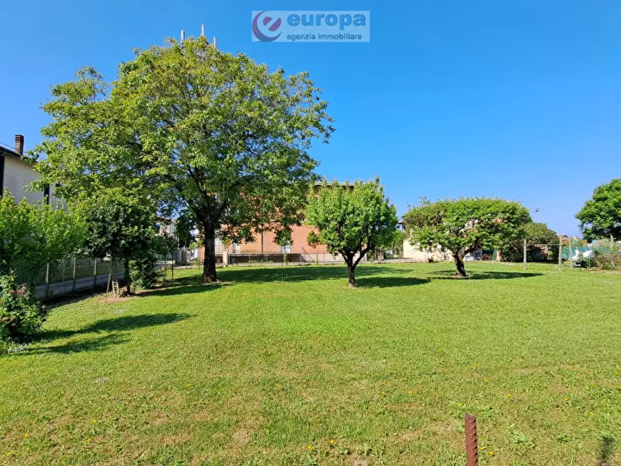 Immagine 4 di Terreno in vendita  in Via Alture a Torri Di Quartesolo