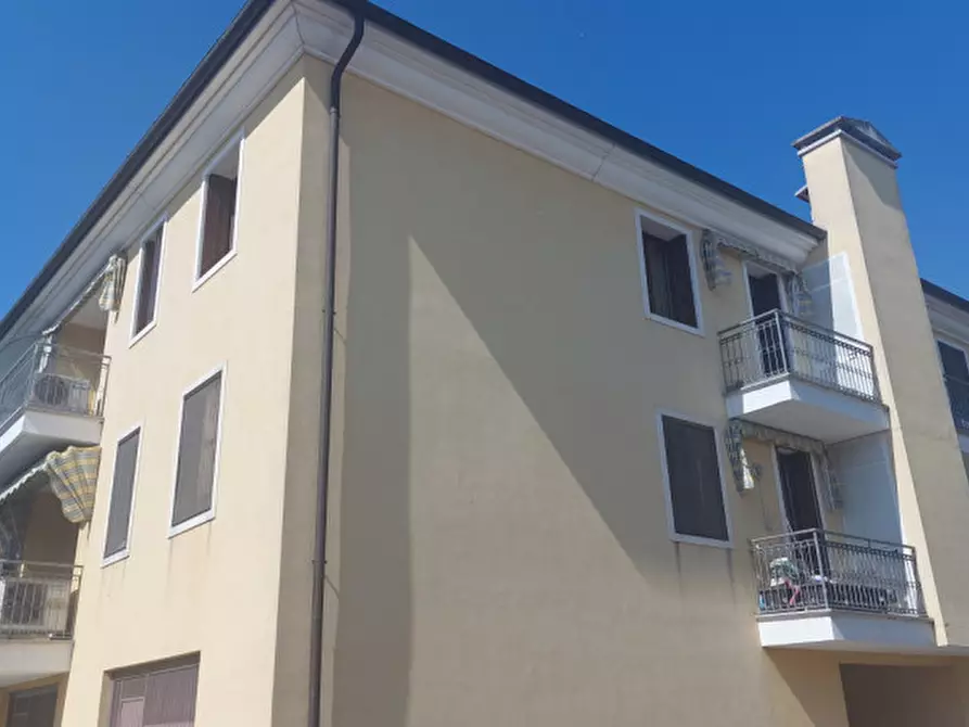 Immagine 25 di Appartamento in vendita  in Via Ceroni a Montegalda