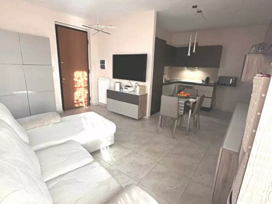 Immagine 3 di Appartamento in vendita  in pian di Loro a Loro Ciuffenna